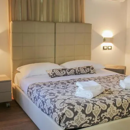 Barbacan Boutique Трієст