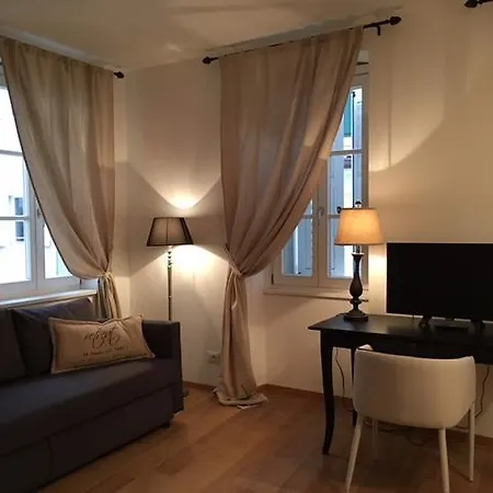 Barbacan Boutique * Triest