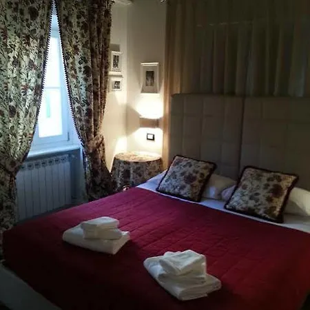 Barbacan Boutique Hotel