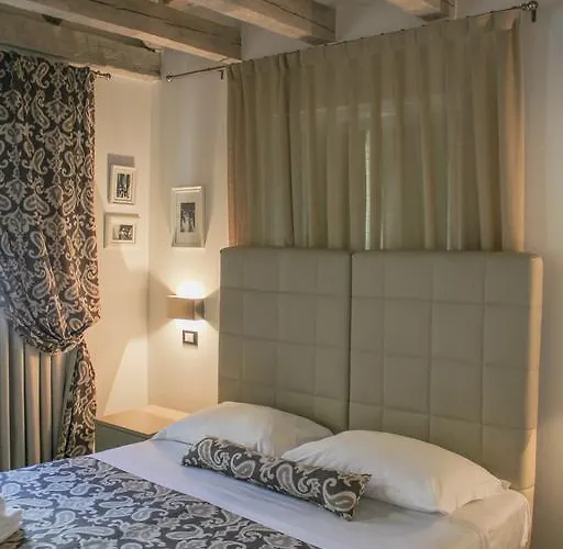 فندق Barbacan Boutique *