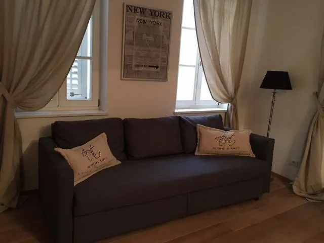 فندق Barbacan Boutique ترييستي